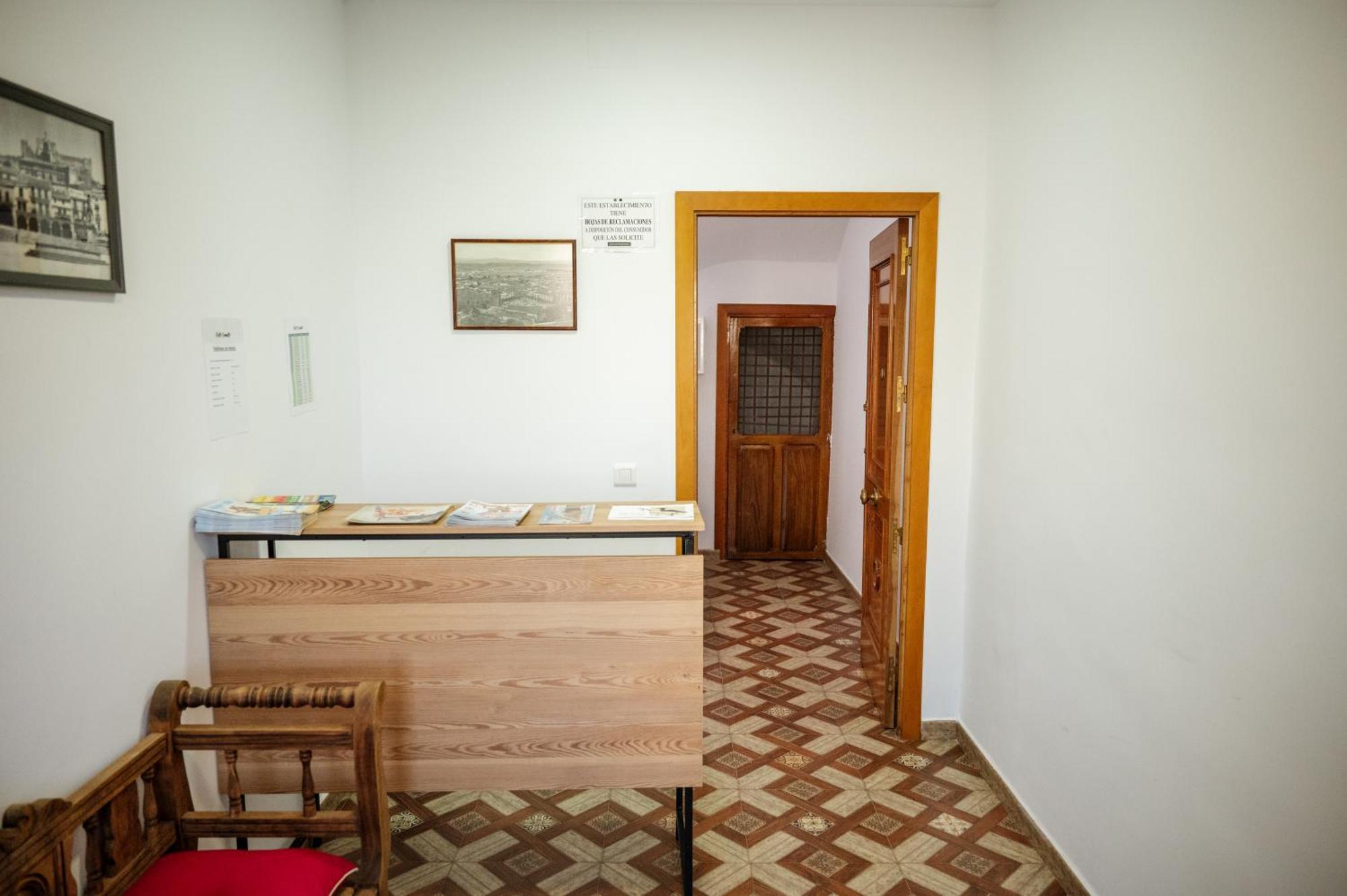 Appartement Rollo Campillo à Trujillo Extérieur photo